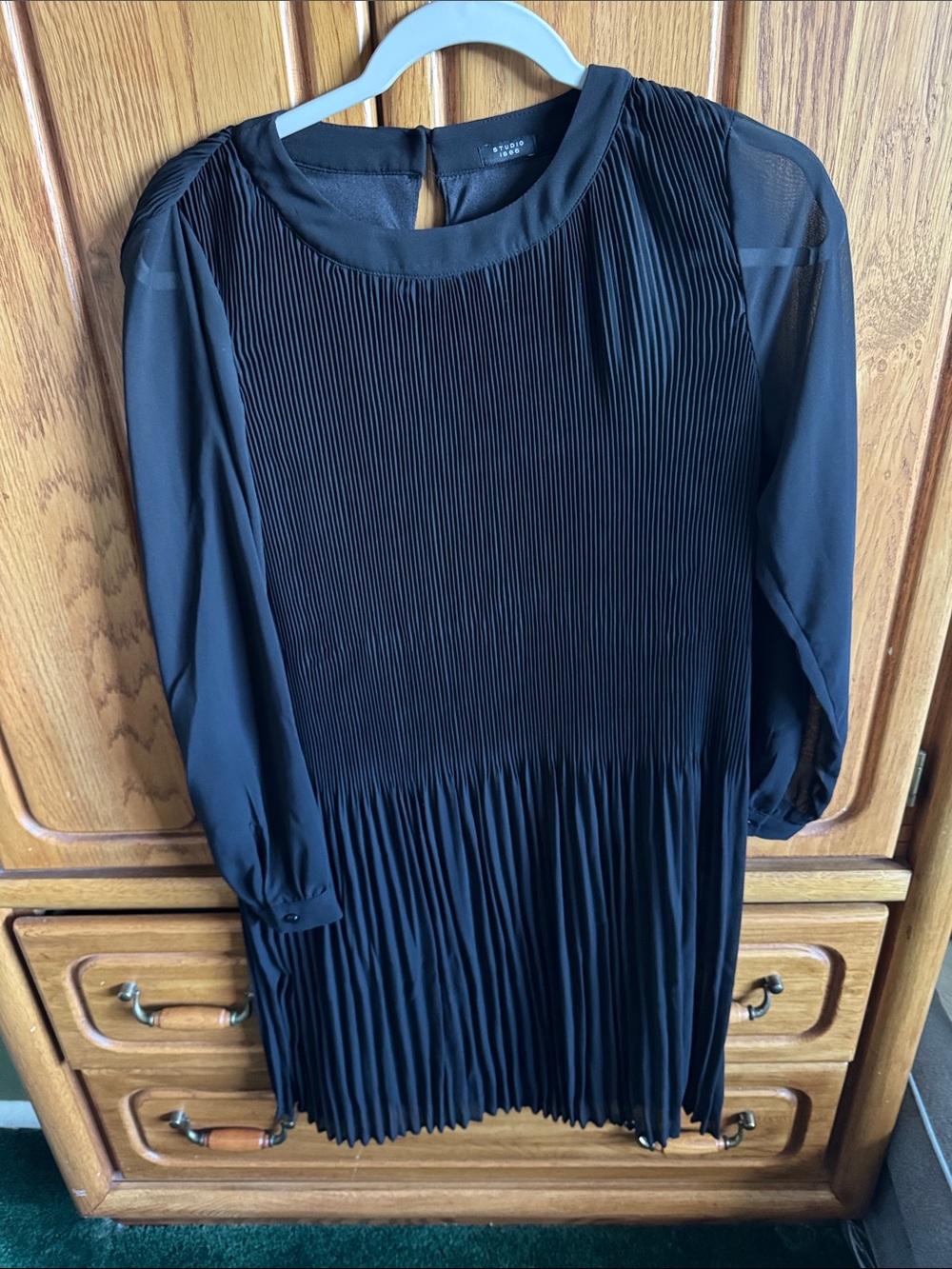 Studio Black Pleated Long Sleeve Dress
